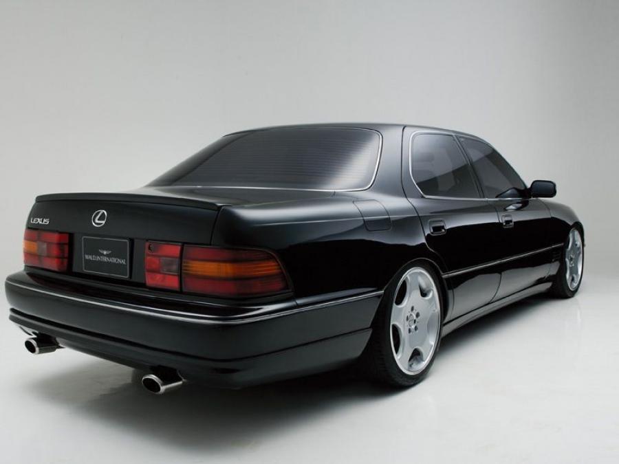  Lexus LS400 by WALD 1990 года  (фото 5 из 7)